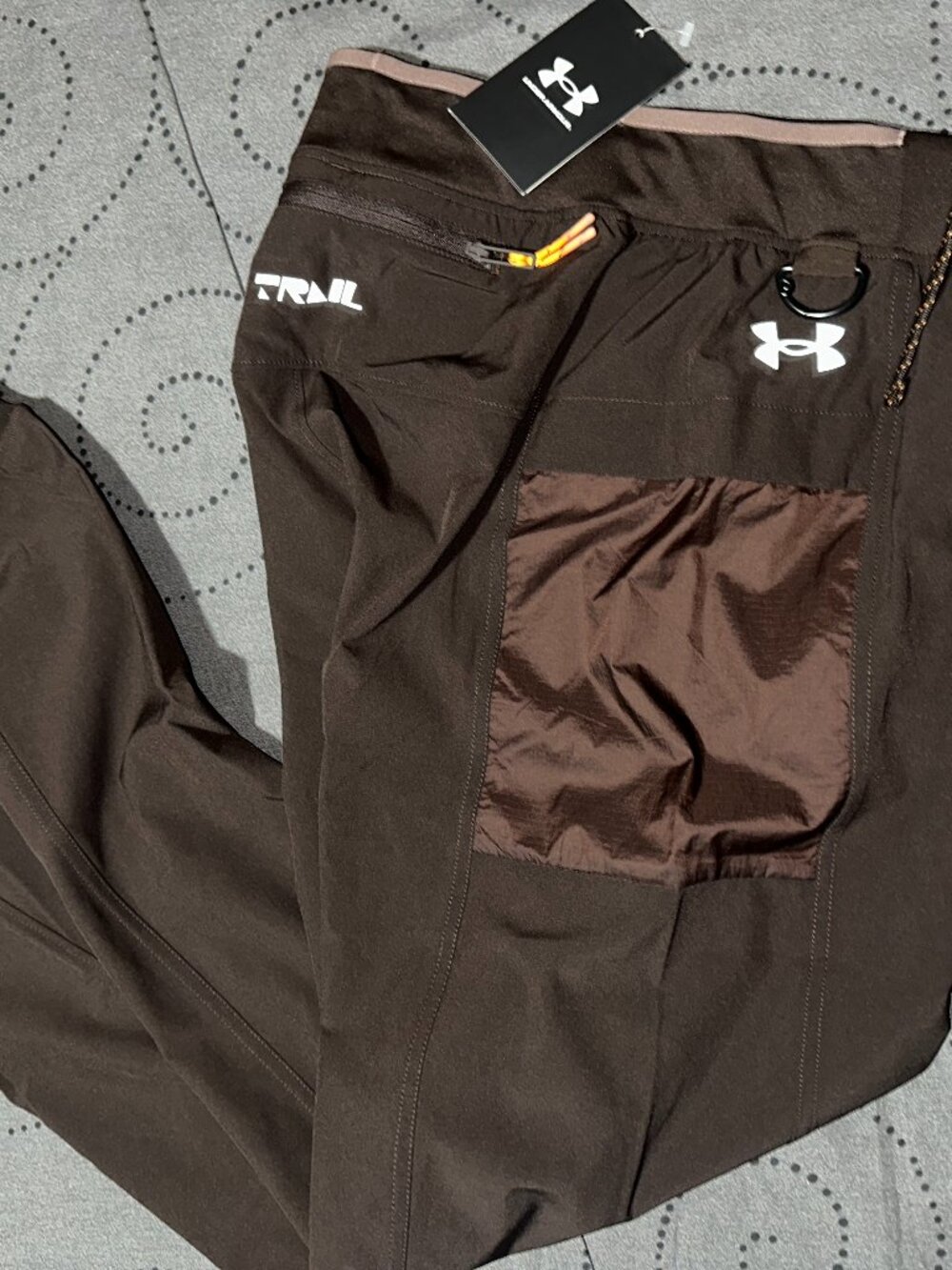 UNDER ARMOUR STORM TRIAL #246 DARK BROWN RUNNING JOGGERS PANTS SIZE S MEN $120